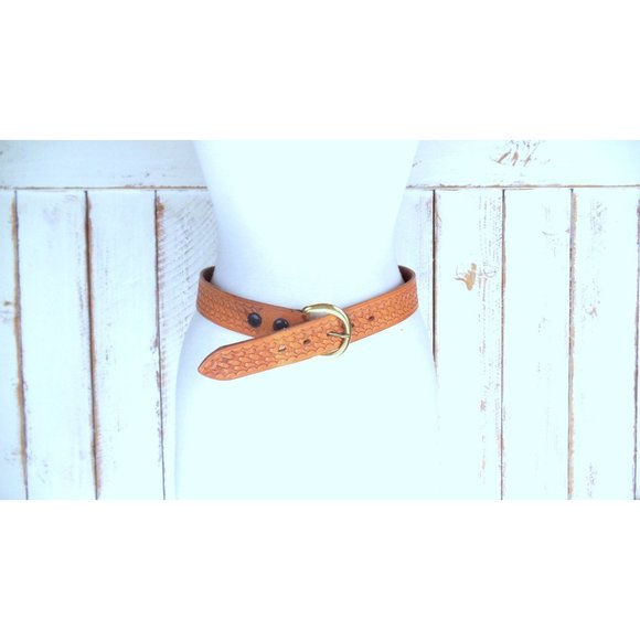 90s vintage thick tan light brown tooled embossed leather belt - Picture 5 of 5
